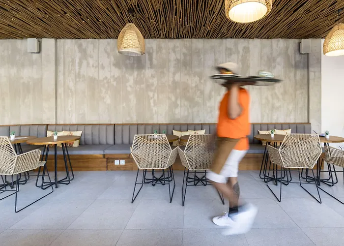 Ostello Roomates By Ini Vie Hospitality *