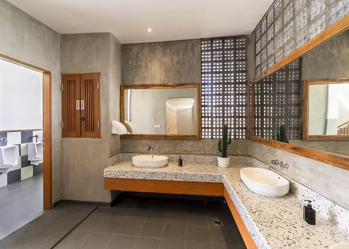 Roomates By Ini Vie Hospitality